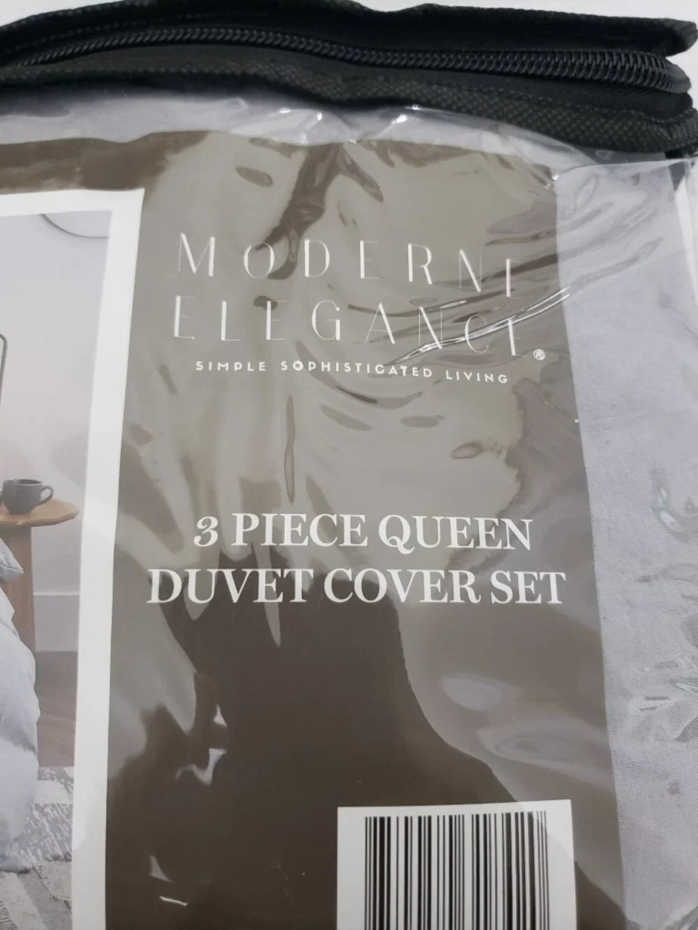 Moderne Elegance gray three piece duvet cover set, size Queen